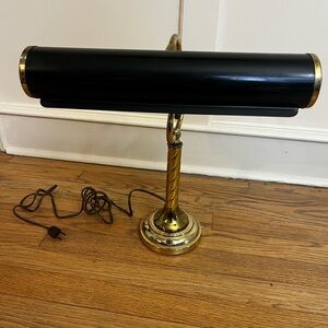 Gorgeous VINTAGE Underwriters Laboratories Brass  Bankers Piano Desk Lamp 16”
